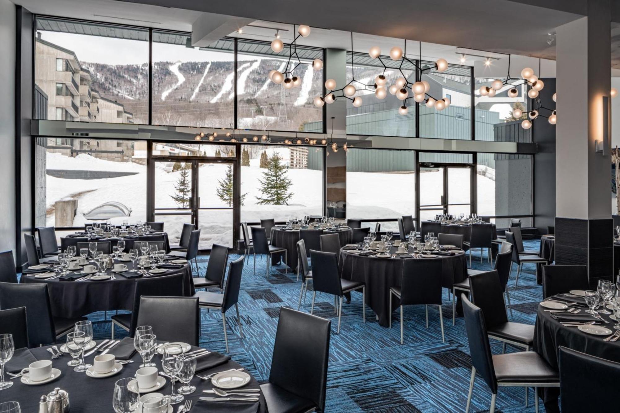Delta Hotels By Marriott Mont Sainte-Anne, Resort & Convention Center Beaupré Extérieur photo