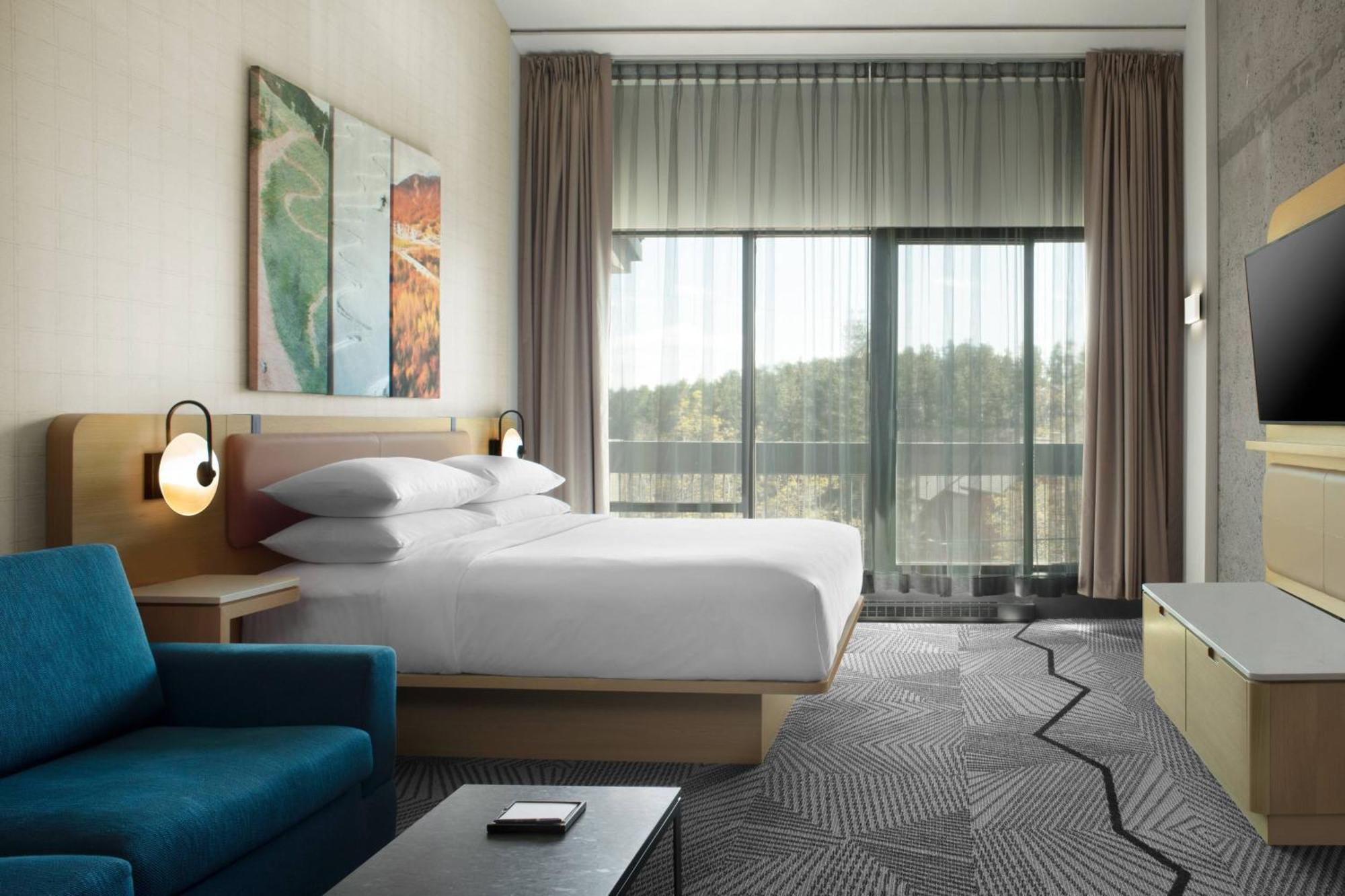 Delta Hotels By Marriott Mont Sainte-Anne, Resort & Convention Center Beaupré Extérieur photo
